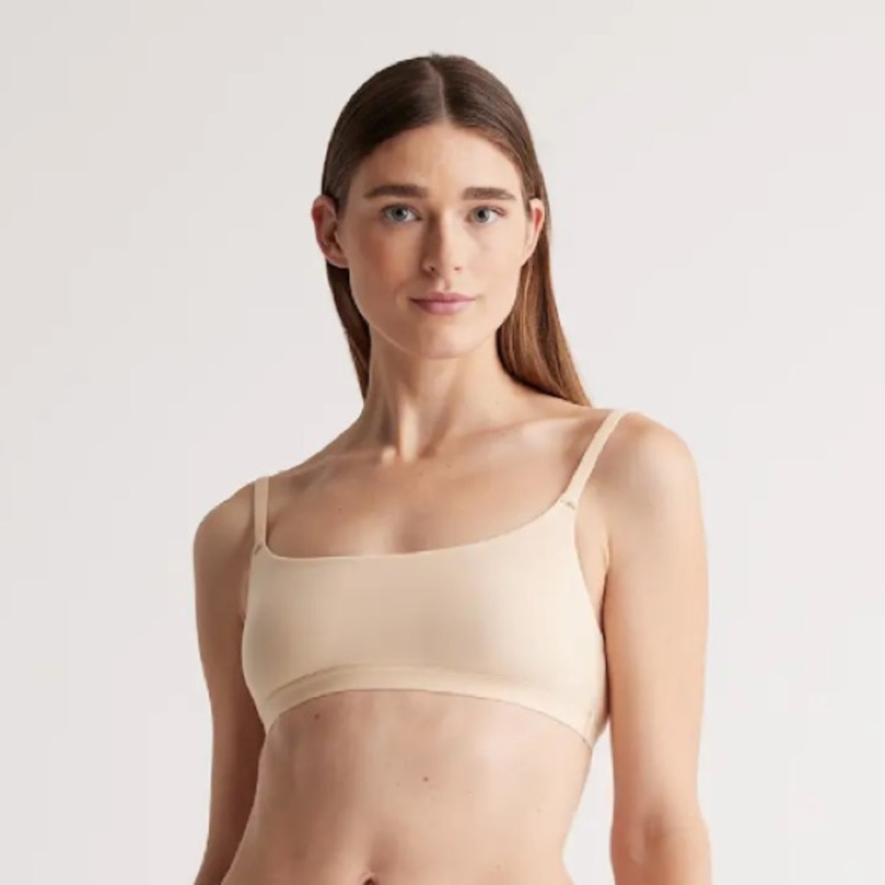 NEW QUINCE Pack Of 2 Second Skin Scoop Neck Bralettes Beige 21